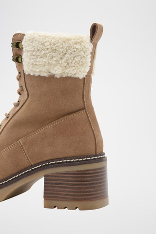 Gevoerde Nubuck Enkellaarzen - Beige