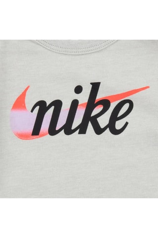 3 bodys 
Gris, violet et blanc - Nike