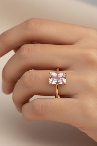 Bague - Or jaune et quartz rose