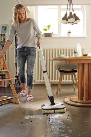 Lavapavimenti FC 7 a batteria