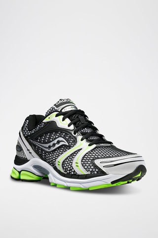 Zapatillas Progrid Triumph 4 - Negro y gris