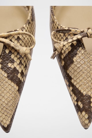 Chaussures kitten heel imitation serpent - Beige