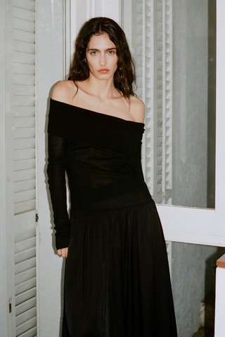 Robe épaules dénudées en tissu combiné - Noir