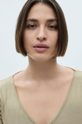 T-shirt manches longues col V - Vert pastel