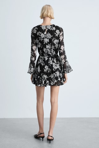 Robe à fleurs volantée - Noir