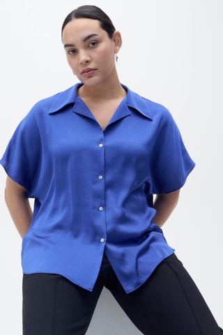 Chemise satinée manches courtes - Bleu nuit
