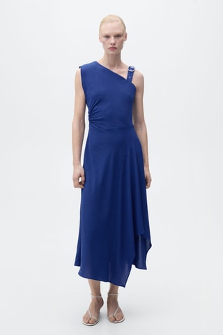 Robe asymétrique à bretelles et boucle - Bleu