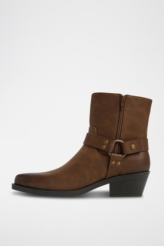 Boots Carsson - Bruin