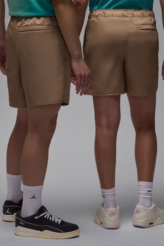 Short Essentials - Camel