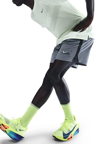 Short de running Nike Challenger - Gris clair