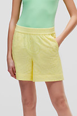 Short en broderie anglaise - Jaune