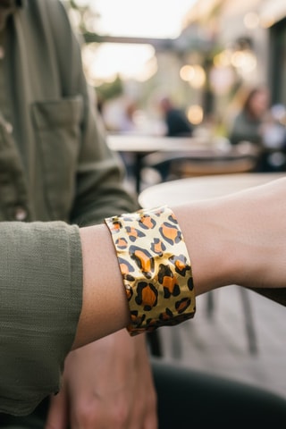 Manchette dorée à l’or fin jaune Panthera