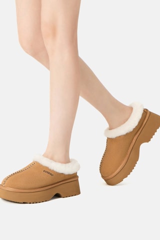 Zuecos forrados de piel ovina con plataforma Savanna - Marrón