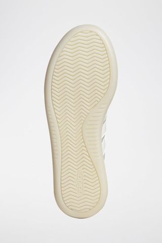 Baskets en nubuck - Ecru