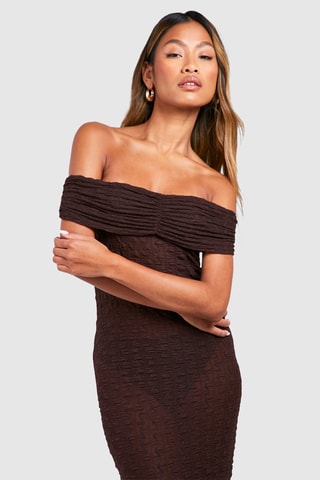 Nauwaansluitende Jurk - Bruin