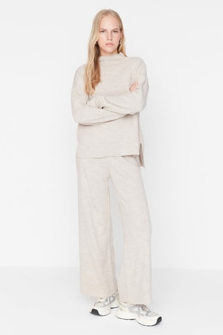 Jersey y pantalón wide leg - Beige