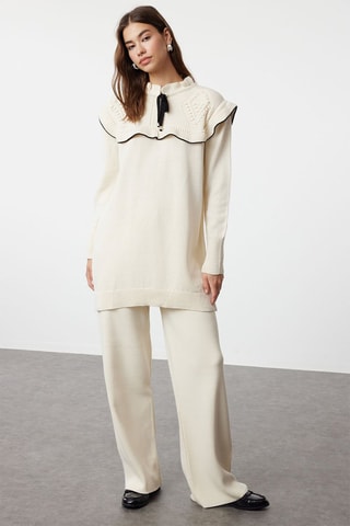 Jersey y pantalón - Crema