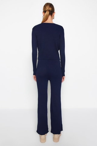 Cárdigan, crop top y pantalón bootcut - Azul marino