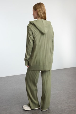 Cárdigan regular fit y pantalón wide leg - Caqui