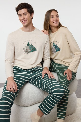 Pijama - Beige y verde