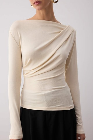 Blusa slim fit - Crudo