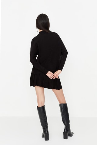 Jersey y falda evasé - Negro