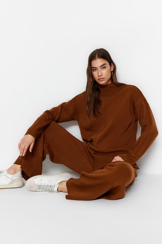 Jersey y pantalón - Marrón