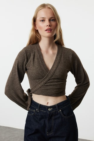 Crop top cruzado - Marrón