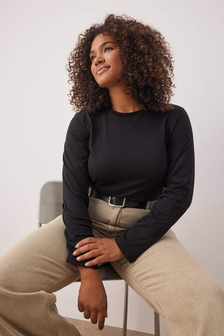 Camiseta regular fit - Negro