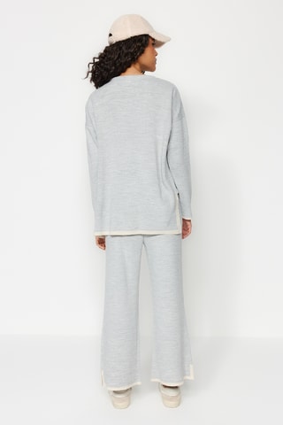 Jersey y pantalón wide leg - Gris claro