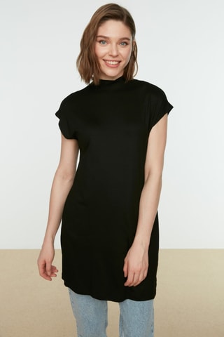 2 túnicas - Negro y blanco