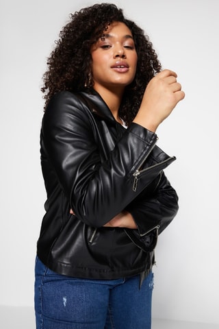 Cazadora - Negro