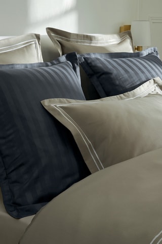 2 fundas de almohada de satén de algodón - 80 hilos/cm² - Blanco y topo - 63 x 63 cm