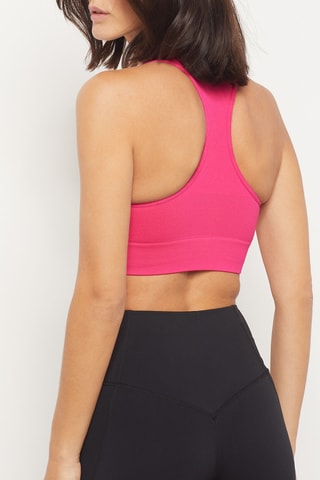 BehaCaroline G - Roze