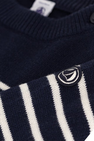 Pull en laine mélangée à manches longues. Bleu marine et blanc