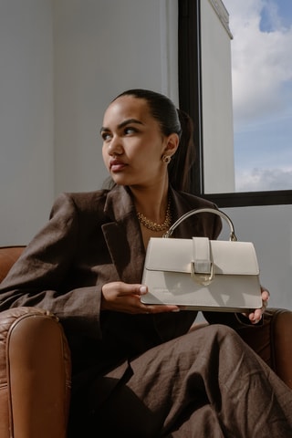 Mala a tiracolo de couro Katya - Branco