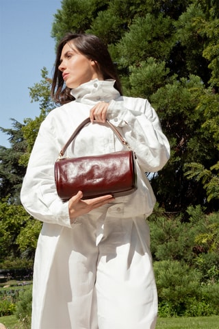 Mala a tiracolo de couro Mei - Castanho