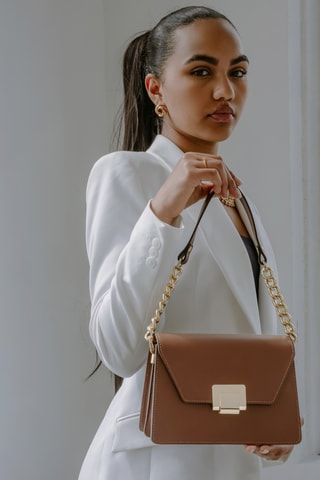 Mala a tiracolo de couro Ava  - Castanho