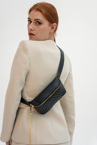 Bolsa de cintura em couro Manel - Preto