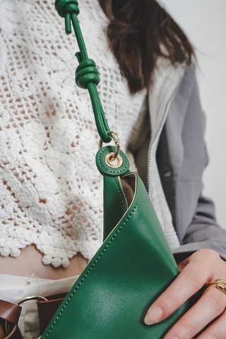 Mala de ombro em couro Gwen - Verde