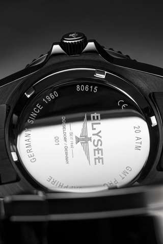 Reloj de cuarzo de acero - Negro y azul