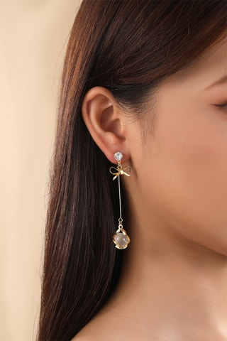 Boucles d'oreilles - Plaqué or jaune et zircons
