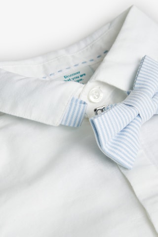 Chemise en lin et nœud papillon - Blanc et bleu clair