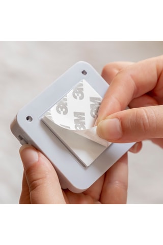 2 lâmpadas LED com sensor de movimento