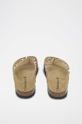 Mules en cuir 
Beige