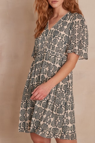 Vestido evasé - Crudo