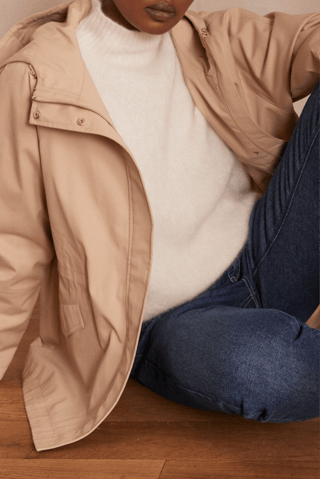 Parka con capucha - Beige