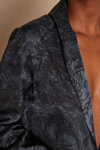 Chaqueta - Celeste y negro