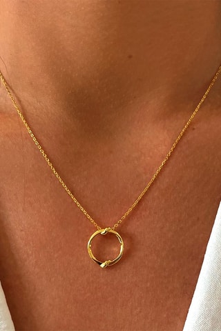 Collar bañado en oro fino amarillo