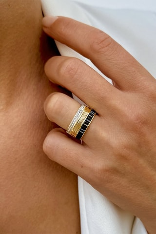 Anillo - Dorado y negro